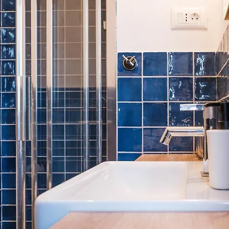 House Mateja * Unije