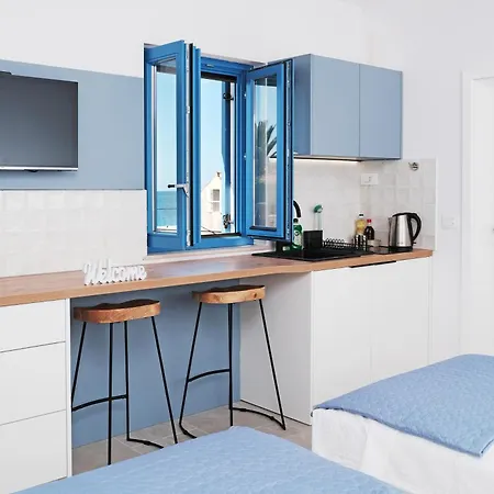 House Mateja * Unije