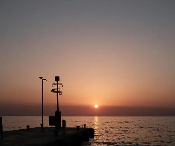 House Mateja * Unije