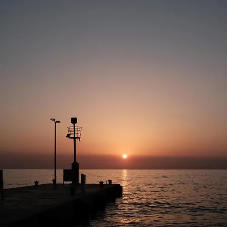 House Mateja * Unije