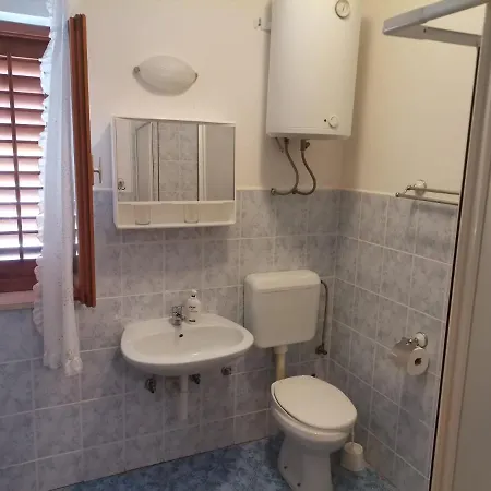 House Mateja Unije