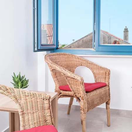 House Mateja * Unije